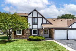1301 S Williams Street 2, Westmont, IL 60559