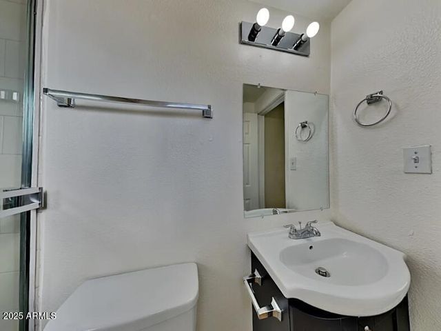 4102 N 71ST Lane, Phoenix, AZ 85033