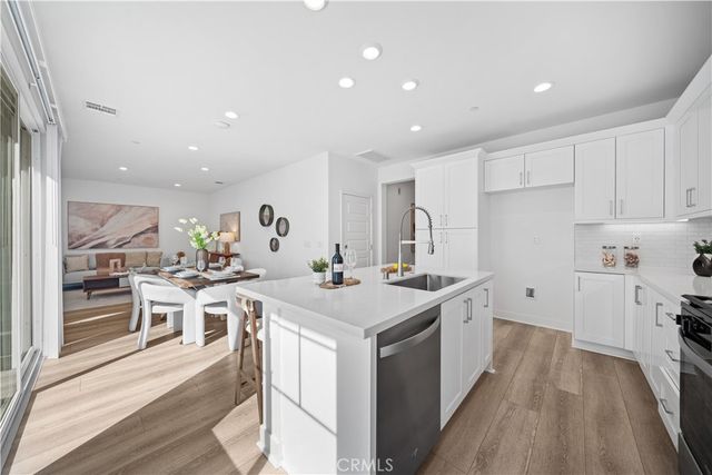 4253 S Heather Privado, Ontario, CA 91761