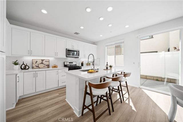 4253 S Heather Privado, Ontario, CA 91761