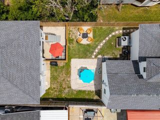 3624 Avenue S 1/2, Galveston, TX 77550