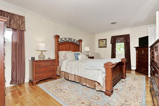 4 Plum Court, Nanuet, NY 10954