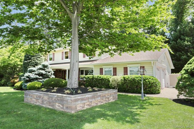 4 Plum Court, Nanuet, NY 10954