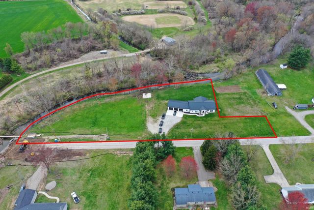 585 E Beer Road, Milford, IN 46542