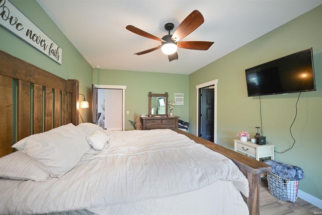 585 E Beer Road, Milford, IN 46542