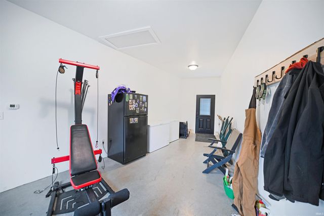 585 E Beer Road, Milford, IN 46542