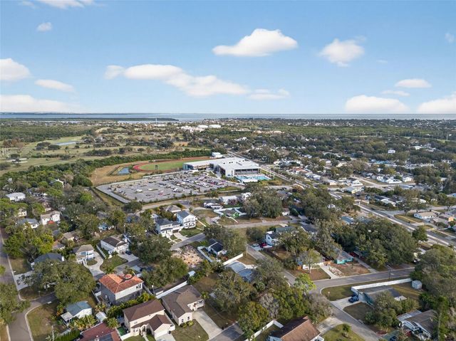 6311 HOBSON STREET NE, St Petersburg, FL 33702