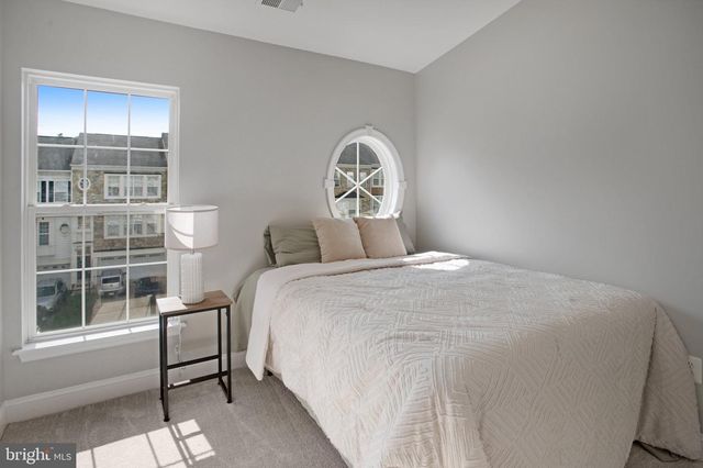 16562 BRAMBLEWOOD LN, Woodbridge, VA 22191