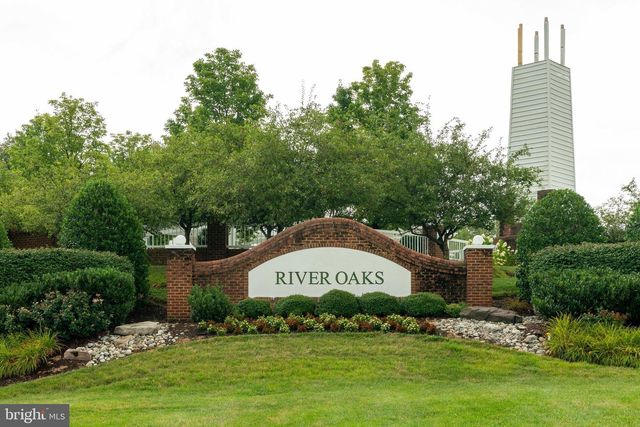 16562 BRAMBLEWOOD LN, Woodbridge, VA 22191
