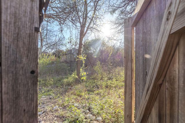 1002 Moser River DR, Leander, TX 78641