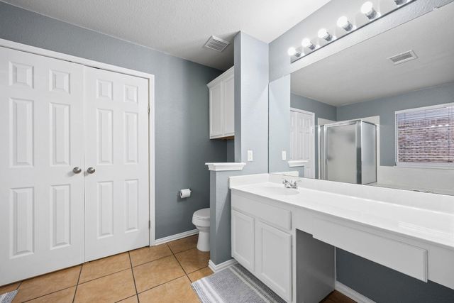 1002 Moser River DR, Leander, TX 78641