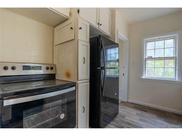 3140 W Girard Ave, Englewood, CO 80110
