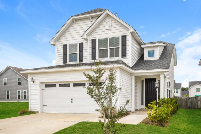 704 Sportsman Road, Moncks Corner, SC 29461
