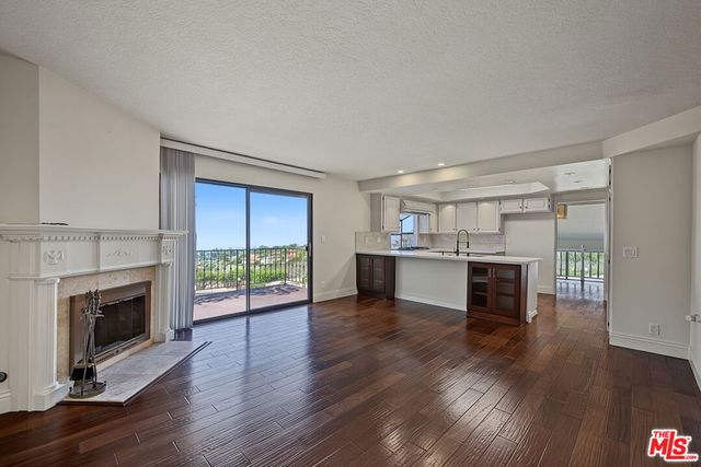 6622 Ocean Crest Drive, Rancho Palos Verdes, CA 90275