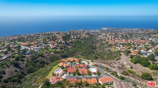 6622 Ocean Crest Drive, Rancho Palos Verdes, CA 90275