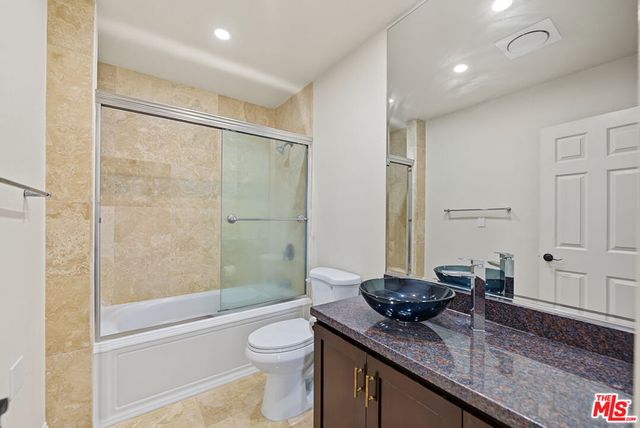 6622 Ocean Crest Drive, Rancho Palos Verdes, CA 90275