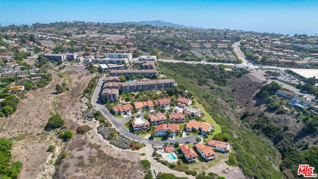 6622 Ocean Crest Drive, Rancho Palos Verdes, CA 90275