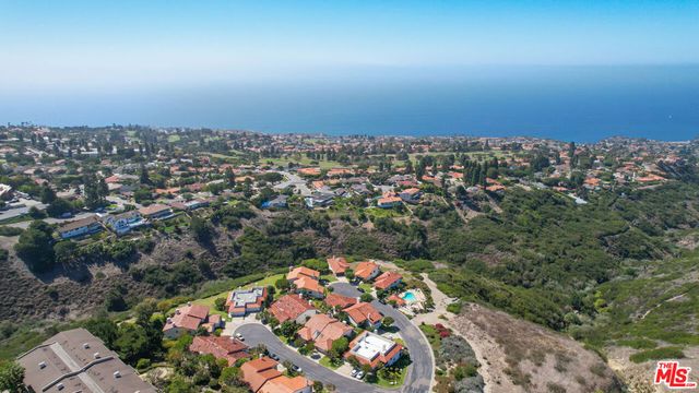 6622 Ocean Crest Drive, Rancho Palos Verdes, CA 90275