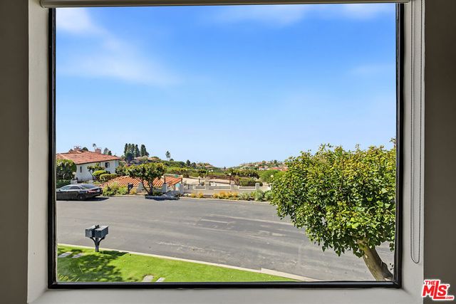 6622 Ocean Crest Drive, Rancho Palos Verdes, CA 90275