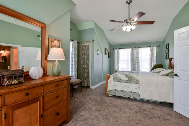 27284 Cimarron Drive, Eagle Rock, MO 65641