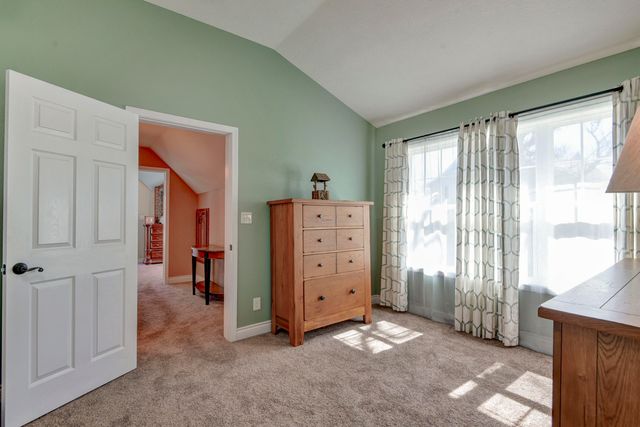 27284 Cimarron Drive, Eagle Rock, MO 65641