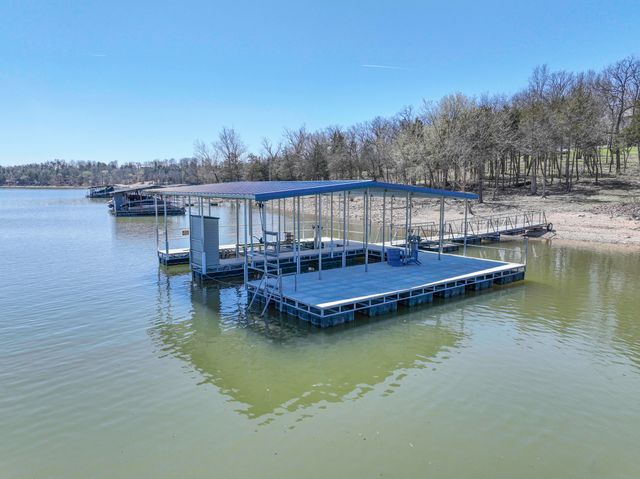 27284 Cimarron Drive, Eagle Rock, MO 65641