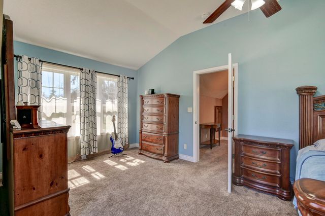 27284 Cimarron Drive, Eagle Rock, MO 65641