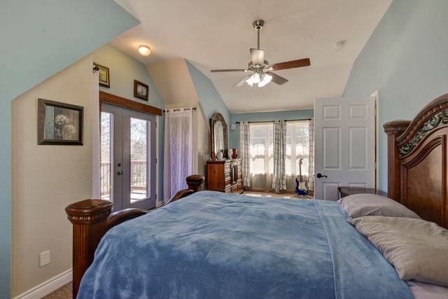 27284 Cimarron Drive, Eagle Rock, MO 65641