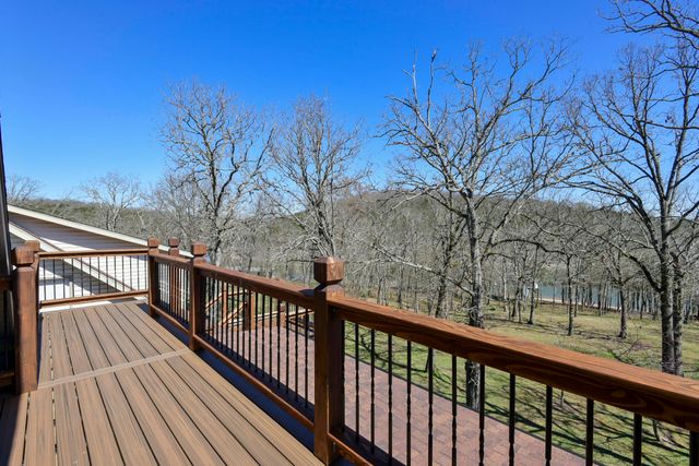 27284 Cimarron Drive, Eagle Rock, MO 65641