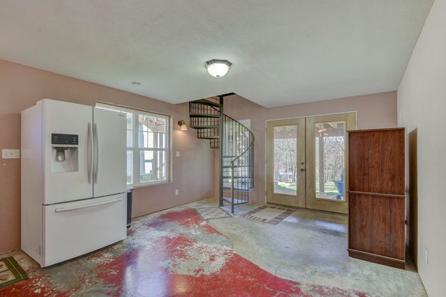 27284 Cimarron Drive, Eagle Rock, MO 65641