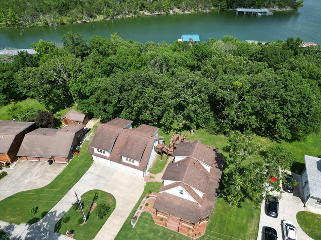 27284 Cimarron Drive, Eagle Rock, MO 65641