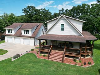 27284 Cimarron Drive, Eagle Rock, MO 65641