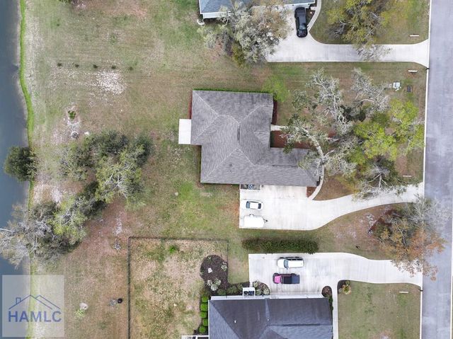 379 Harbour Island Circle, Waverly, GA 31565