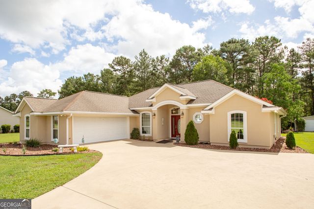 2506 Lejuene Road, Waycross, GA 31501