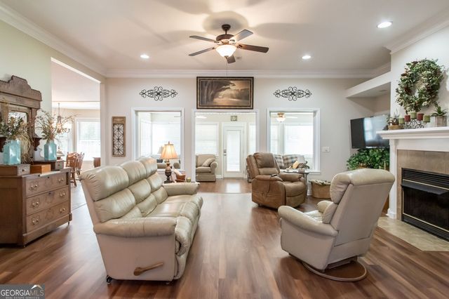 2506 Lejuene Road, Waycross, GA 31501