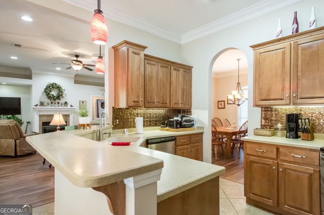 2506 Lejuene Road, Waycross, GA 31501