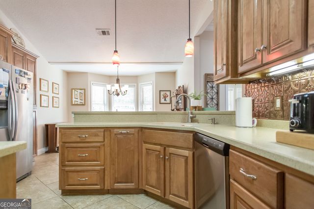 2506 Lejuene Road, Waycross, GA 31501