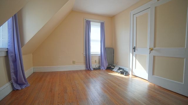 26 Harkness Ave, Springfield, MA 01118