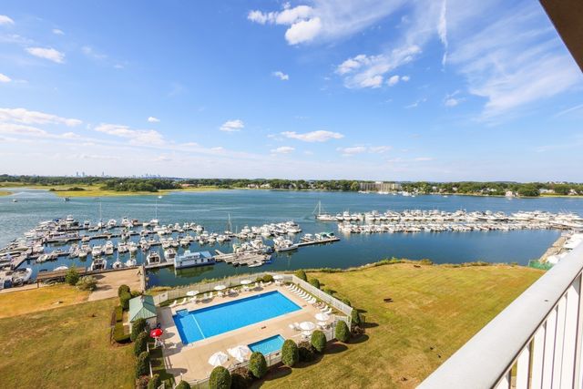 200 Cove Way 1002, Quincy, MA 02169