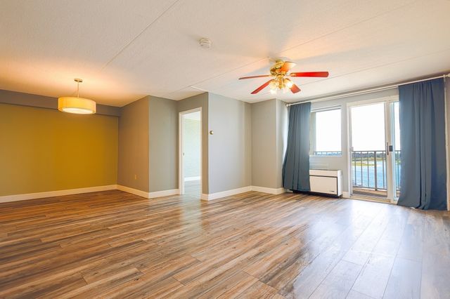 200 Cove Way 1002, Quincy, MA 02169