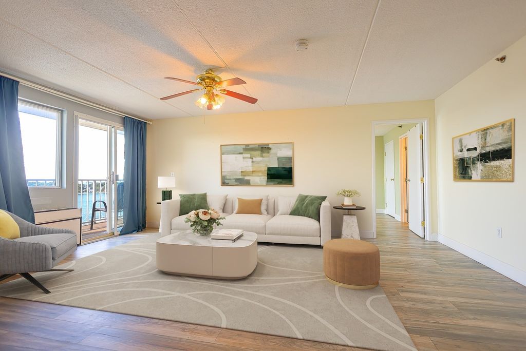 200 Cove Way 1002, Quincy, MA 02169