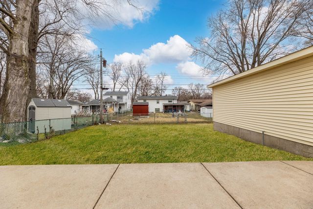 3314 Willow Lane, Markham, IL 60428