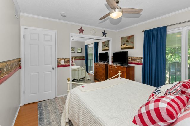 13250 Lake Point Boulevard, Belleville, MI 48111