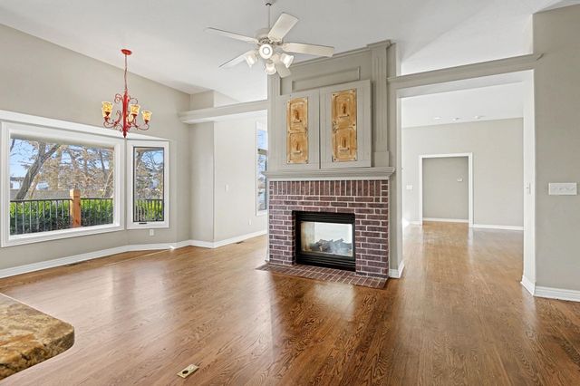 663 N Crest Ridge Ct, Wichita, KS 67230