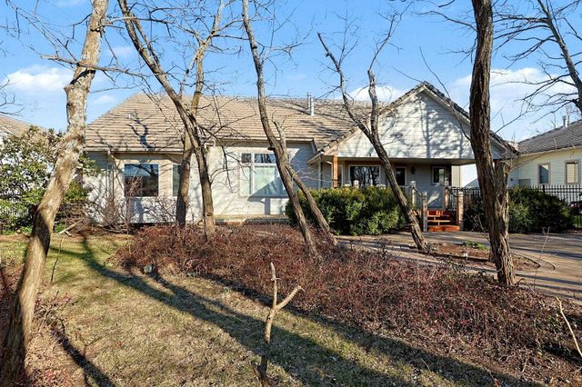 663 N Crest Ridge Ct, Wichita, KS 67230