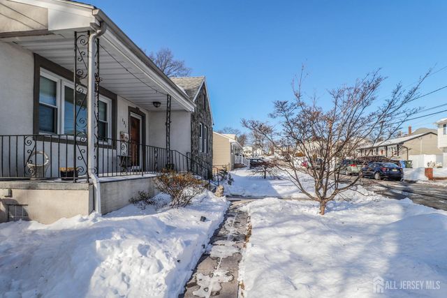 131 Fairfield Avenue, Fords, NJ 08863