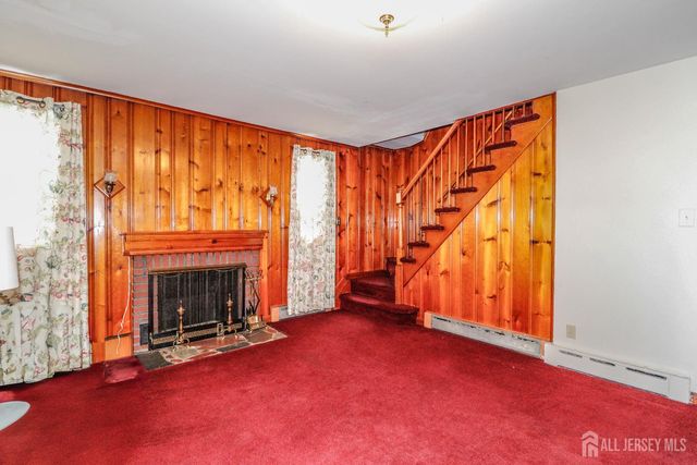 131 Fairfield Avenue, Fords, NJ 08863