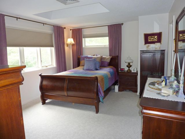 16 Laurel Court # 320, Nashua, NH 03062