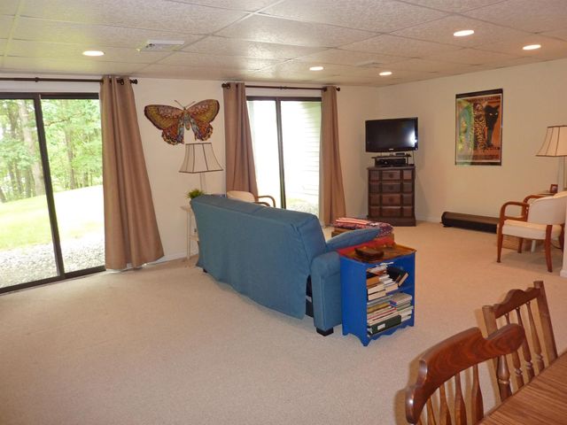16 Laurel Court # 320, Nashua, NH 03062