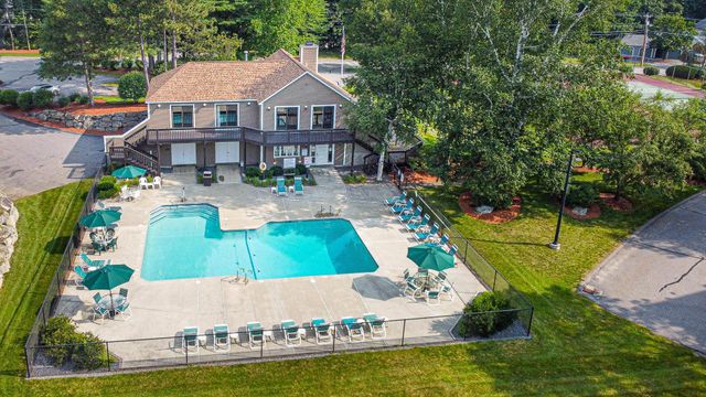16 Laurel Court # 320, Nashua, NH 03062